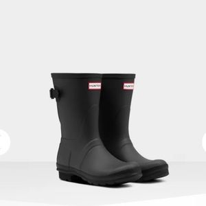 Hunter Women’s short back adjustable rain boots